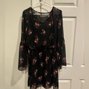 Women’s dress